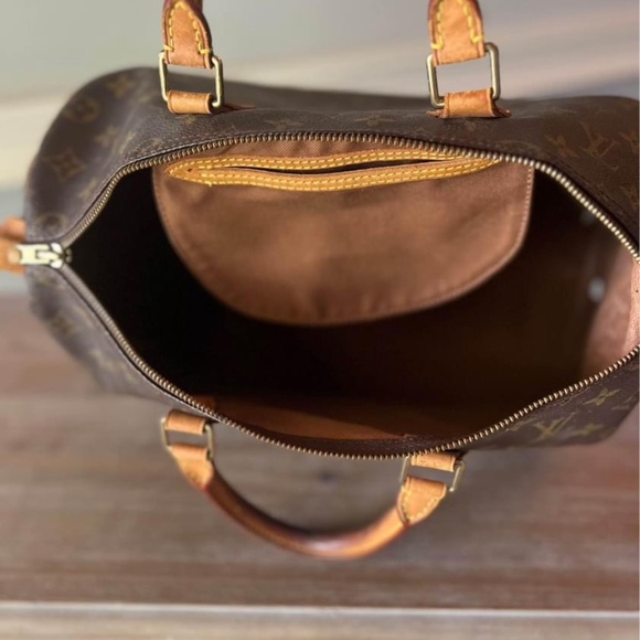 LV Speedy Bag - Picture 7 of 7